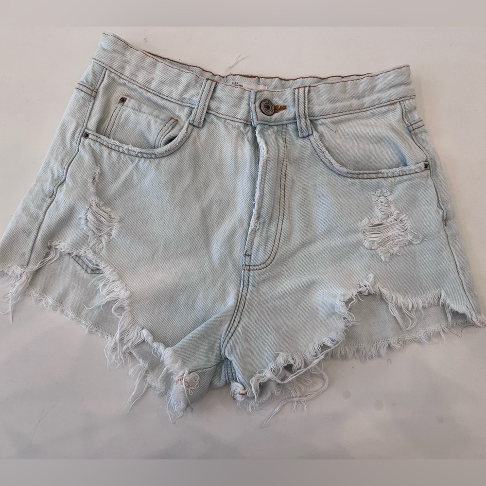 Zara high rise shorts size 4 worn 3 times